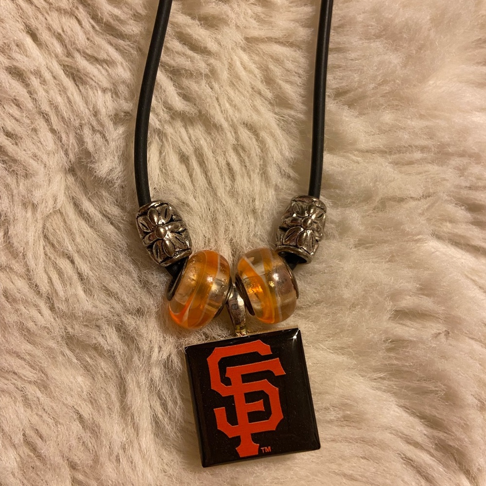 NWT lifetiles San Francisco SF Giants baseball necklace